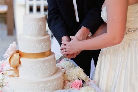 Wedding Cake Tasting Tips
