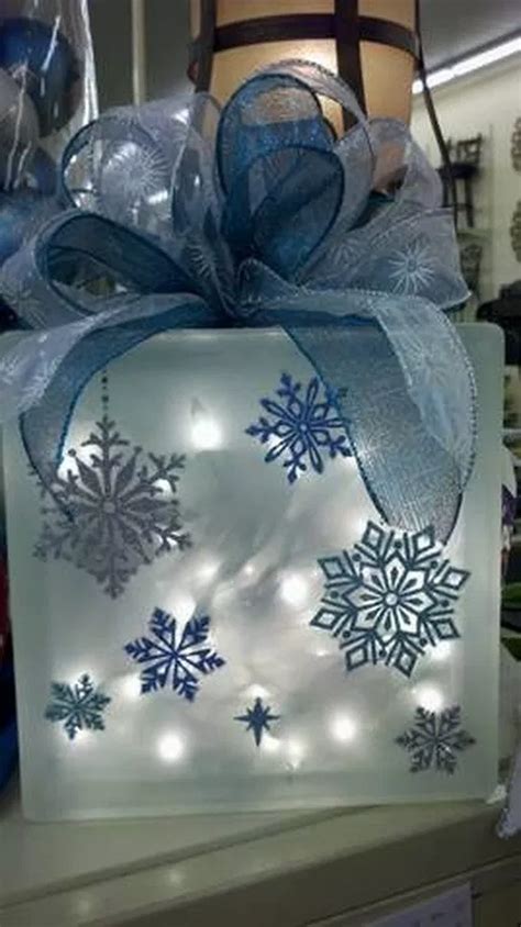 44 Amazing Christmas Snowflake Decorating Ideas Christmas Glass