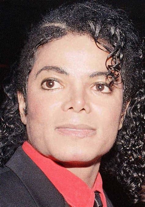 16 Pictures That Show How Michael Jacksons Face Changed