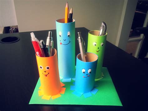 Penpencil Stand Made Out Of Toilet Rolls Arts And Crafts Crafts