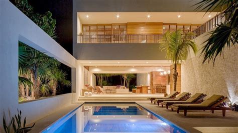 Cozy tropical beach villa design ideas 40 | Villa design, Beach villa, Villa
