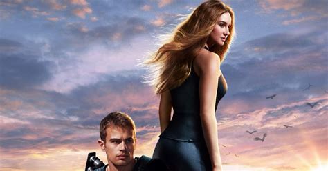 movie review divergent 2014 lolo loves films