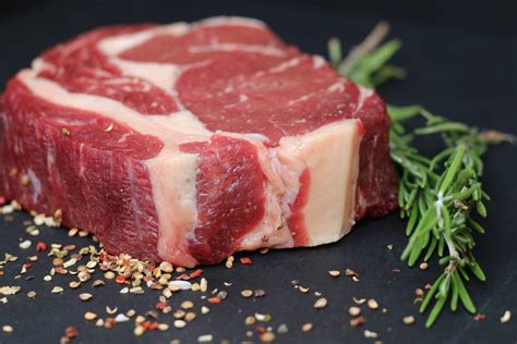 SantéNakà Ce quil faut savoir sur la viande rouge et la viande blanche Studio Sifaka Actu