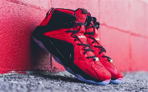 Lebron Red Shoesoff 55tr