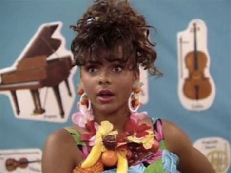 17 Lisa Turtle From Saved By The Bell Style Lessons That Are Still