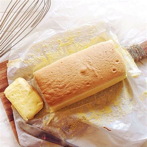 Cara membuat condensed milk cotton cake (5 bahan aja), resep panaskan margarine, api kecil. Condensed Milk Cotton Cake | Resep