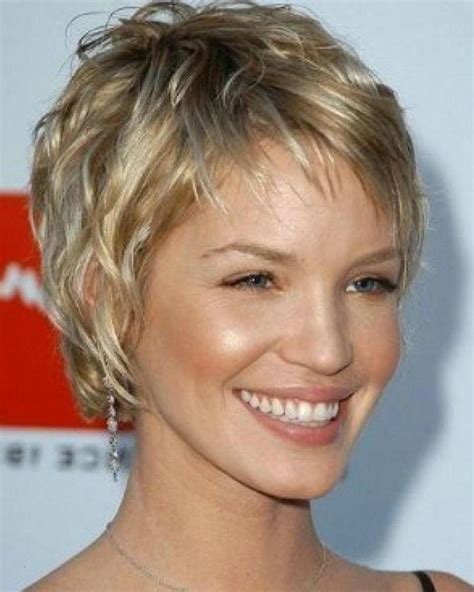60 Trendiest Hairstyles And Haircuts For Women Over 50 In 2020 Short Reverasite