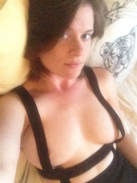 Allie Goertz Nude Photos Videos Thefappening