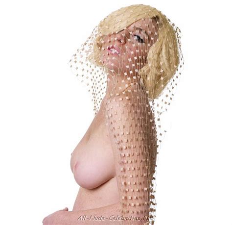 Star Nipples Gorgeous Boobs Lindsay Lohan Posing Nude