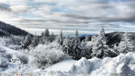 Download Winter White Theme For Windows 7 Screensaver Wallpapers And