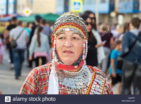 Silver Headdress High Resolution Stock Photography and Images - Alamy