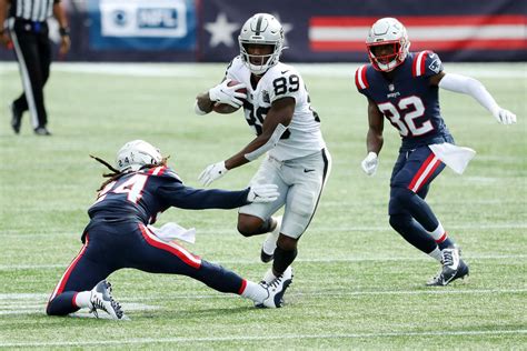 An updated look at the las vegas raiders 2021 salary cap table, including team cap space, dead cap figures, and complete breakdowns of player cap hits, salaries, and bonuses. Raiders news: Las Vegas still waiting for Bryan Edwards to ...