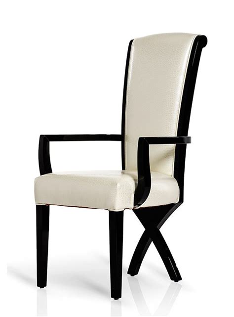 Now you can save your money and at the same time enjoy luxury by exploring the varied leather dining chairs with arms ranges at alibaba.com. A&X Transitional X Leg Crocodile Leather Dining Arm Chair