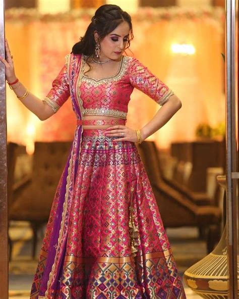 Gorgeous Banarasi Lehengas We Are Totally Crushing On Lehenga Designs Indian Wedding Outfits