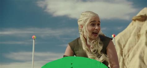Game Of Thrones Shares A Season 6 Blooper Reel And A Season 7 Production Tease [comic Con 2016]