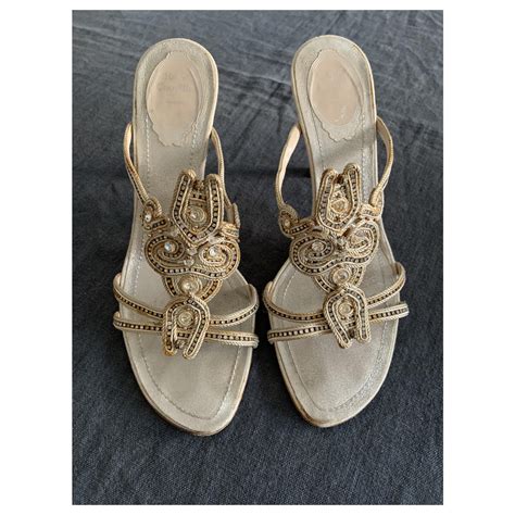 rene caovilla embroidery sandals with swarovski crystals beige linen ref 208213 joli closet