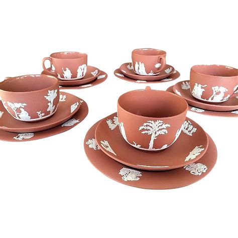 It would take wedgwood years to develop the technology to reproduce the a.d. Wedgwood Terracotta Jasperware Trios 15pc (With images ...