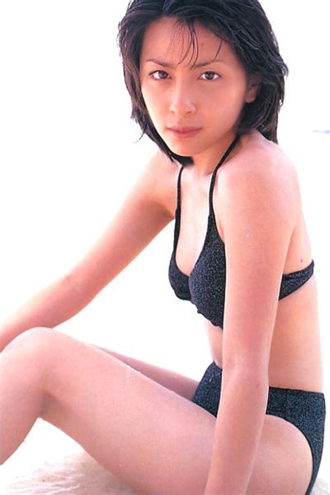 Megumi Okina Sexy Swimsuit Pictures Vol Gravure Idol