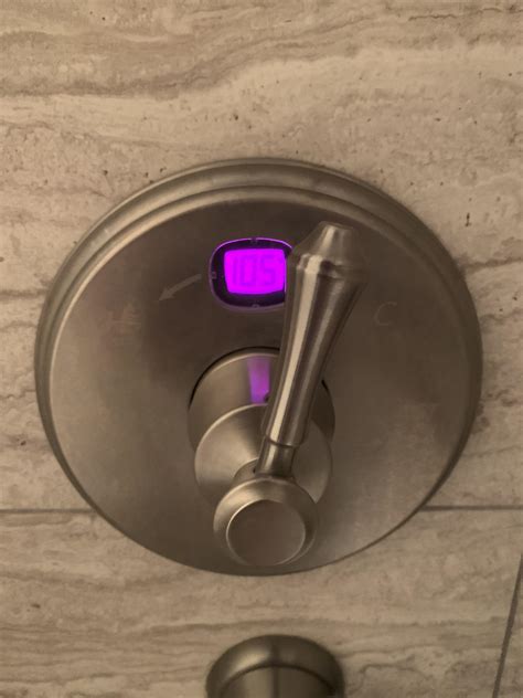 My shower handle shows the water temp too! | r/mildlyinteresting