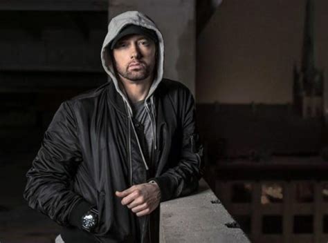 Eminem's Style Is Your Guide On How To Dress Cool This Winter ...
