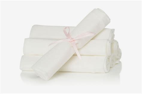 People on tiktok are showing off little piles of dead skin that shed off their bodies after just a minute. 11 Best Face Washcloths 2018