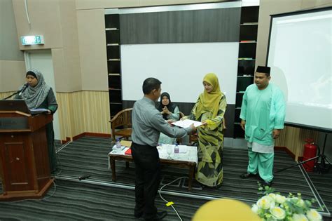 Jawatan kosong penolong pegawai tadbir 2020. Majlis Perasmian Unit Kokurikulum, UiTM Pasir Gudang, Johor