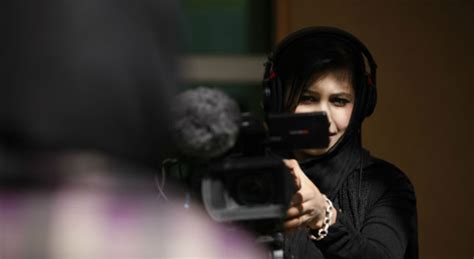Female Journalists In Afghanistan Brave Danger