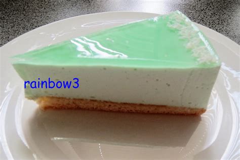 Quark, joghurt und puderzucker mischen und auf den ausgekühlten kuchen streichen. Grüne Joghurt-Quark-Torte - Rezept mit Bild - kochbar.de