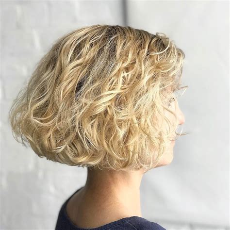 The Best Haircuts For Thin Curly Hair Southern Living
