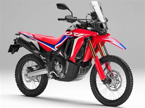The crf250l rally takes the existing honda dual sport and adds radiator shrouds, a cute asymmetrical led headlight, and a floating screen. HONDA "CRF300L／CRF 300 RALLY" Thailand live broadcast ...