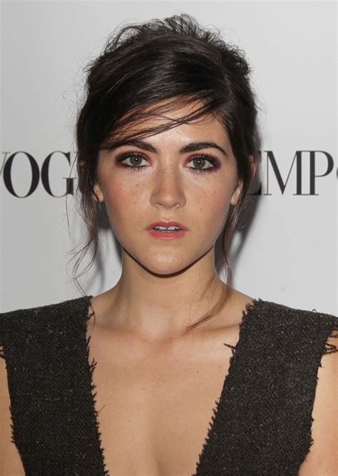 Elle est la fille d'elina kozmits, journaliste qui a émigré d'urss (république de géorgie) et qui a travaillé pour cnn. ISABELLE FUHRMAN at Teen Vogue's 13th Annual Young ...