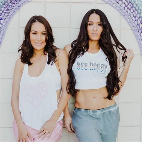 The Bella Twins Age Birthday Biography And Facts