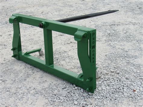 Hay Spear Attachment Fits John Deere Tractor 200 300 400 500 Loader
