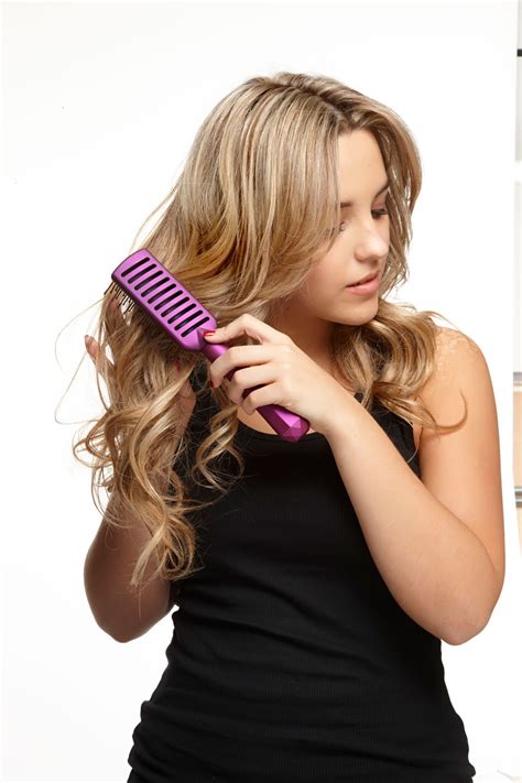 Mistakes You Make Brushing Your Hair How To Brush Your Hair