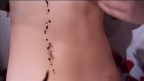 Nude Video Celebs Heather Vandeven Nude Life On Top S01e05 2009