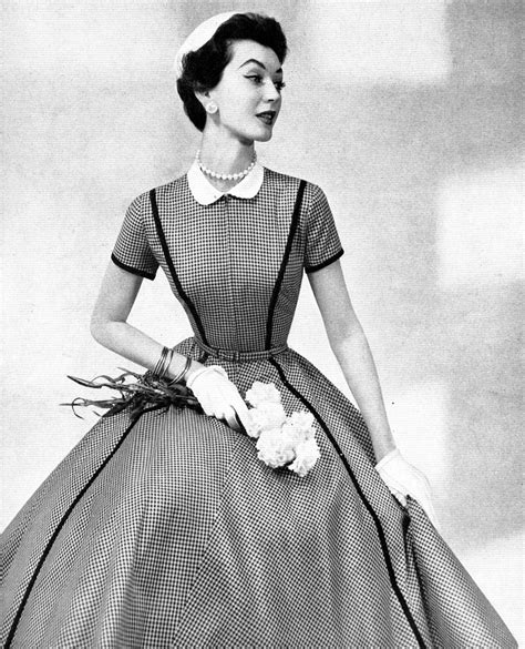 Thats Why Women Love The 50s Dresses ~ Vintage Everyday
