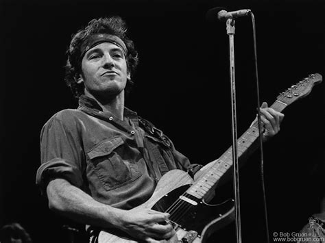 Bruce springsteen — hungry heart 03:19. Bob Gruen - Bruce Springsteen