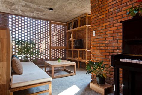 A Creative Brick House Controls The Interior Climate And Looks Amazing