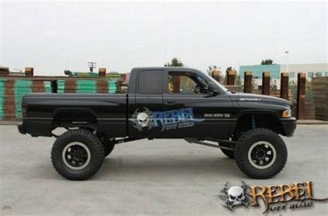 I have had the transmission rebuilt to tune of $1500, replaced the shocks, front end needs work, and heater core is bad. Buy used 2000 Dodge Ram 1500 Sport Extended Cab 4x4 KING ...