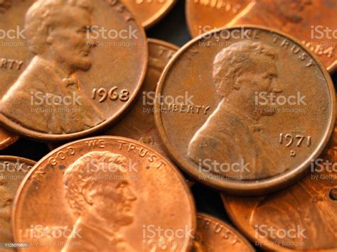 Many One Cent Coins With The Portrait Of Abraham Lincoln 1 Stock Photo