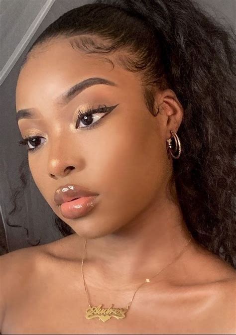 Idealandeazy Make Ups For Glamorous Looks In 2020 Makeup For Black Women Dark Skin Makeup