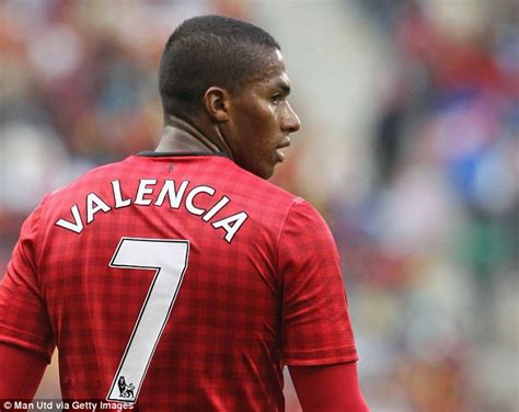 Manchester Uniteds Number 7s Antonio Valencia Unfazed By Pressure Of