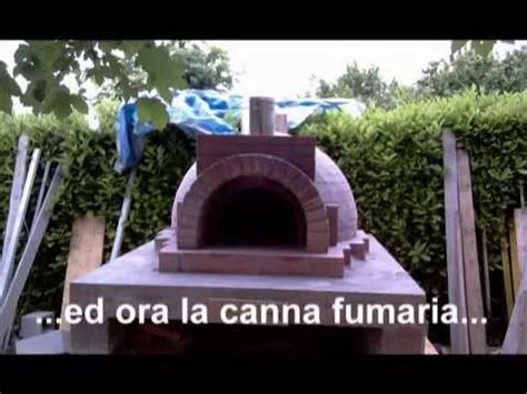 Basamenti per piccoli forni i basamenti per grandi forni vengono realizzati con un plinto e delle pareti un forno di terra non è più complicato. Costruire un forno a legna - YouTube