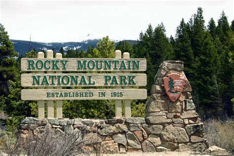 Rocky Mountain Sign Rocky Mountain National Park May 2005 Flickr