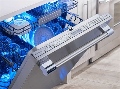 My dishwasher does not dry the dishes completely. Why Doesn't My New Dishwasher Dry My Dishes? (Drying ...