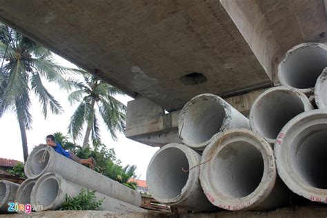 Pictures Half Completed Bridges In Saigon News Vietnamnet
