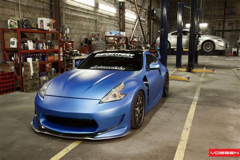 No car is perfect unless tuned. Modified Nissan 370Z Fitted With Lightweight Vossen Custom ...