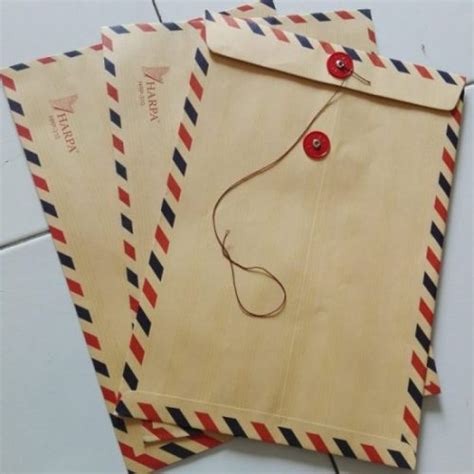Surat lamaran kerja tersebut langsung terlihat stands out (lebih menonjol) di mata hrd manager tersebut. Amplop Lamaran Kerja - Definisi, Penulisan, Contoh ...