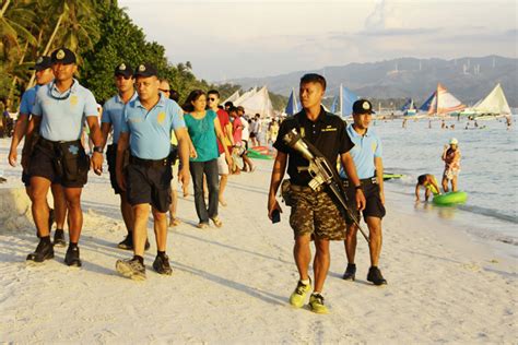 600 Cops Trained For Boracay Opening Tempo The Nation S Fastest Growing Newspaper