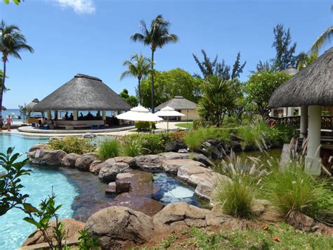 Pool Hotel Hilton Mauritius Resort And Spa Flic En Flac